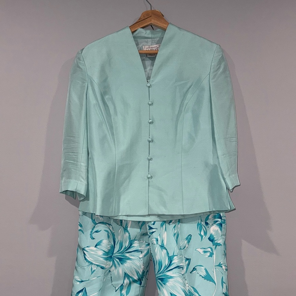 Vintage Adrianna Papéll 100% Silk Blazer & Pants Floral Beaded Detailing Size 10